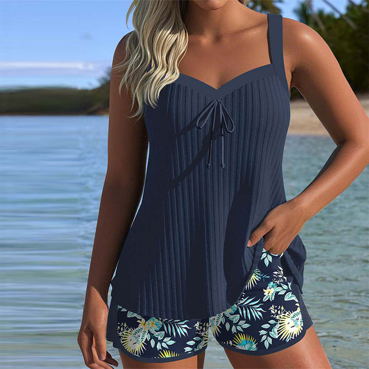 Lana® | Tankini rayée avec short de plage deux pièces